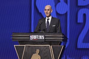 萧华：NBA扩军谈判仍在进行中 最终增加一支还是两支球队还未敲定配图