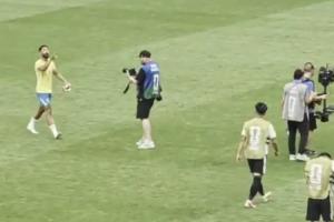 爱憎分明！库尼亚前1秒暖心安慰田中碧 发现盐贝健人秒变脸嘲讽配图