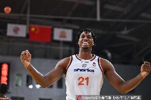 直播吧：CBA在总决赛G1前内部告知上海男篮怀特塞德不能继续比赛配图