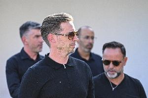 TA:爱德华兹已经卸任芬威CEO 芬威总裁迈克·戈登将重掌足球业务配图