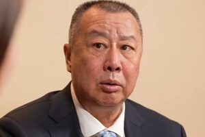 吴庆龙:当年中国男篮都很拼 一年里大部分时间都在练 真的很辛苦配图